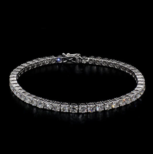 Why Diamond Tennis Bracelets Are the Ultimate Statement