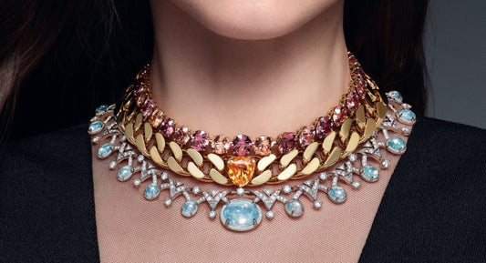 Innovative Ways to Wear a Necklace with Sapphire Diamonds